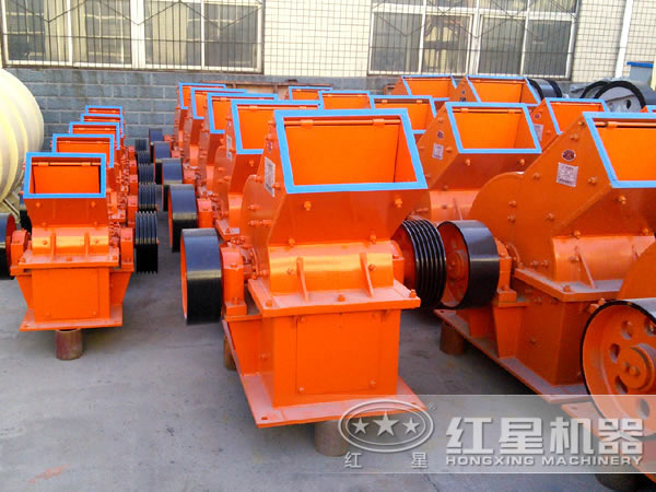 不同規(guī)格型號(hào)下的錘式破碎機(jī)